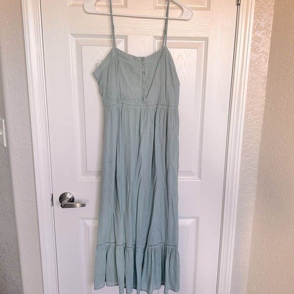 Size large. Brand Love tree. Dusty blue color - Picture 1 of 5